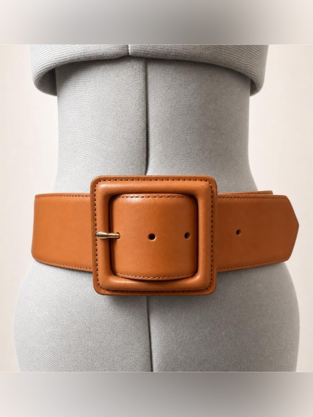 Banana Republic 2.25” Wide Leather Belt, Wrapped Buckle, Honey, S, 29-33, EUC